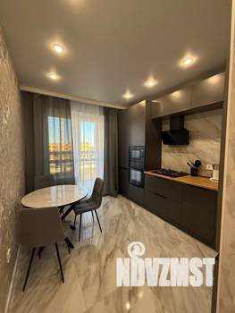 1-к квартира, посуточно, 44м2, 5/8 этаж