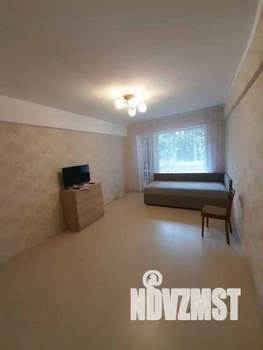 2-к квартира, посуточно, 42м2, 1/1 этаж