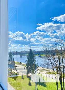 2-к квартира, посуточно, 45м2, 5/5 этаж