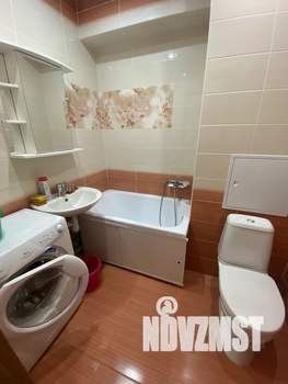 1-к квартира, посуточно, 32м2, 8/9 этаж