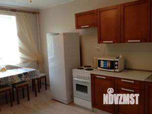 1-к квартира, посуточно, 43м2, 1/1 этаж