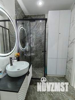 1-к квартира, посуточно, 38м2, 4/9 этаж