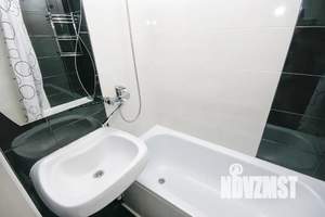 1-к квартира, посуточно, 40м2, 2/9 этаж