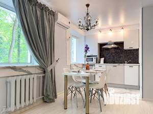 1-к квартира, посуточно, 50м2, 1/1 этаж