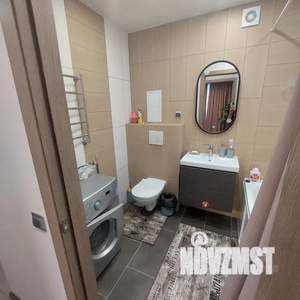 2-к квартира, посуточно, 47м2, 3/10 этаж