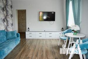 2-к квартира, посуточно, 57м2, 2/4 этаж