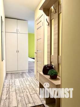 Студия квартира, посуточно, 32м2, 2/5 этаж
