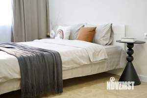 1-к квартира, посуточно, 38м2, 6/10 этаж