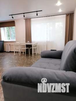 2-к квартира, посуточно, 45м2, 2/4 этаж