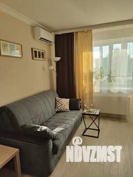 1-к квартира, посуточно, 42м2, 4/9 этаж