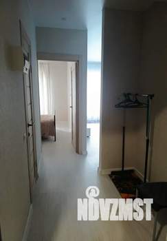 1-к квартира, посуточно, 37м2, 2/10 этаж