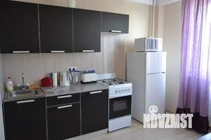 1-к квартира, посуточно, 50м2, 4/10 этаж