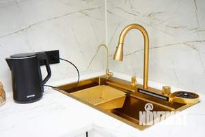 1-к квартира, посуточно, 38м2, 4/9 этаж