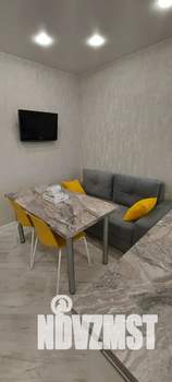 1-к квартира, посуточно, 42м2, 9/9 этаж