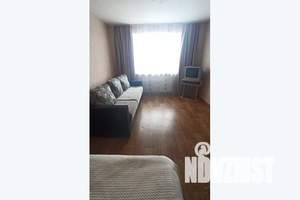 1-к квартира, посуточно, 38м2, 4/9 этаж