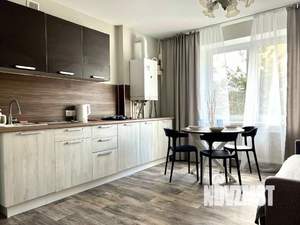 1-к квартира, посуточно, 46м2, 1/1 этаж