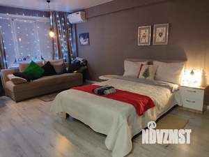 Студия квартира, посуточно, 32м2, 4/5 этаж
