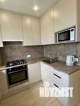 2-к квартира, посуточно, 45м2, 5/5 этаж