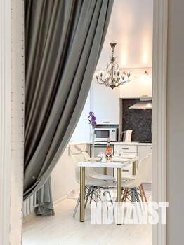 2-к квартира, посуточно, 50м2, 2/5 этаж
