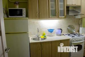 1-к квартира, посуточно, 38м2, 2/9 этаж