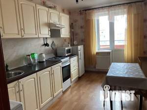 1-к квартира, посуточно, 41м2, 9/9 этаж
