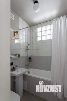 2-к квартира, посуточно, 44м2, 1/1 этаж