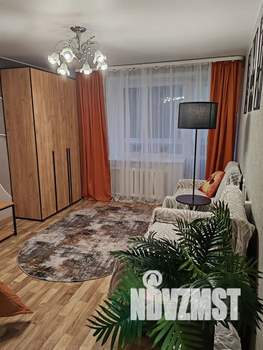 1-к квартира, посуточно, 34м2, 3/5 этаж