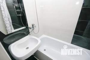 1-к квартира, посуточно, 40м2, 2/9 этаж
