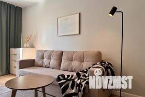 1-к квартира, посуточно, 37м2, 1/10 этаж