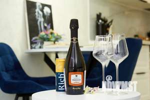 1-к квартира, посуточно, 38м2, 4/9 этаж