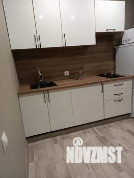 1-к квартира, посуточно, 32м2, 1/9 этаж
