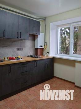 2-к квартира, посуточно, 43м2, 1/1 этаж