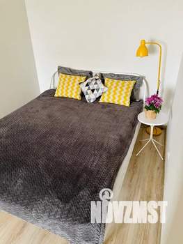 1-к квартира, посуточно, 40м2, 7/9 этаж