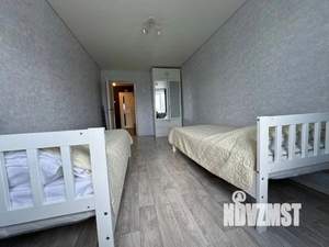 3-к квартира, посуточно, 67м2, 1/1 этаж