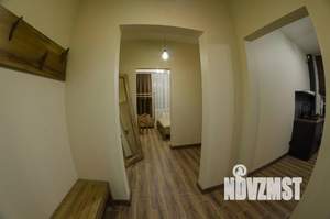 2-к квартира, посуточно, 38м2, 1/1 этаж
