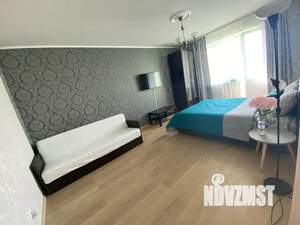 1-к квартира, посуточно, 38м2, 8/10 этаж