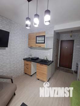 Студия квартира, посуточно, 13м2, 2/5 этаж