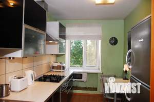 2-к квартира, посуточно, 57м2, 1/1 этаж