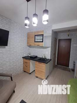 Студия квартира, посуточно, 13м2, 2/5 этаж