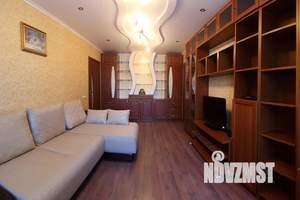 3-к квартира, посуточно, 53м2, 2/4 этаж