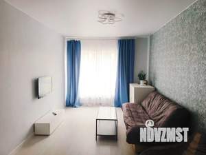 1-к квартира, посуточно, 37м2, 2/10 этаж