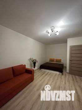 1-к квартира, посуточно, 40м2, 6/9 этаж