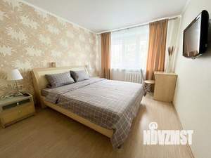 1-к квартира, посуточно, 60м2, 1/1 этаж