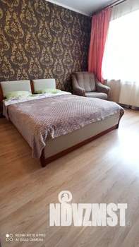 1-к квартира, посуточно, 33м2, 1/9 этаж