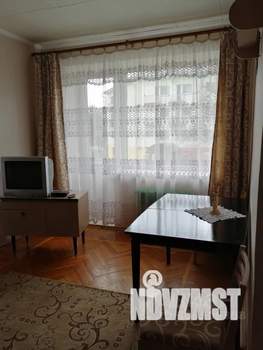 2-к квартира, посуточно, 39м2, 2/4 этаж