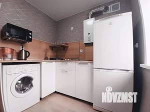 1-к квартира, посуточно, 33м2, 4/4 этаж