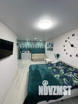 1-к квартира, посуточно, 34м2, 3/5 этаж