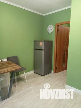 1-к квартира, посуточно, 37м2, 1/9 этаж