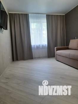 2-к квартира, посуточно, 44м2, 1/5 этаж