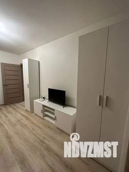 1-к квартира, посуточно, 40м2, 6/9 этаж